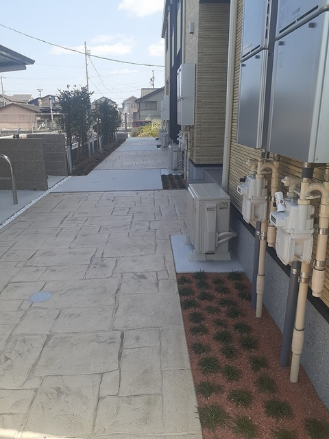 クレールAのエントランス