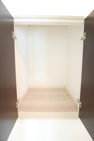 パークガーデン　シャルドンの収納