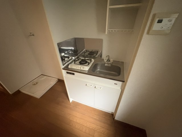 メゾン市川南のキッチン