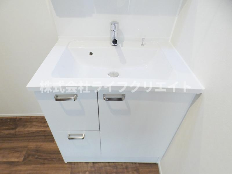 CASA ISORAの洗面所