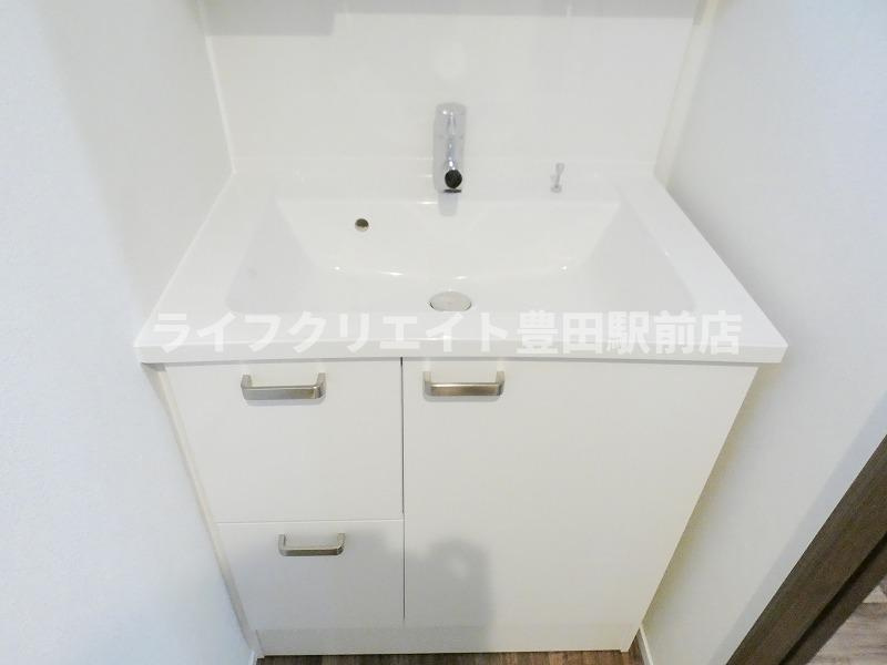 CASA ISORAの洗面所