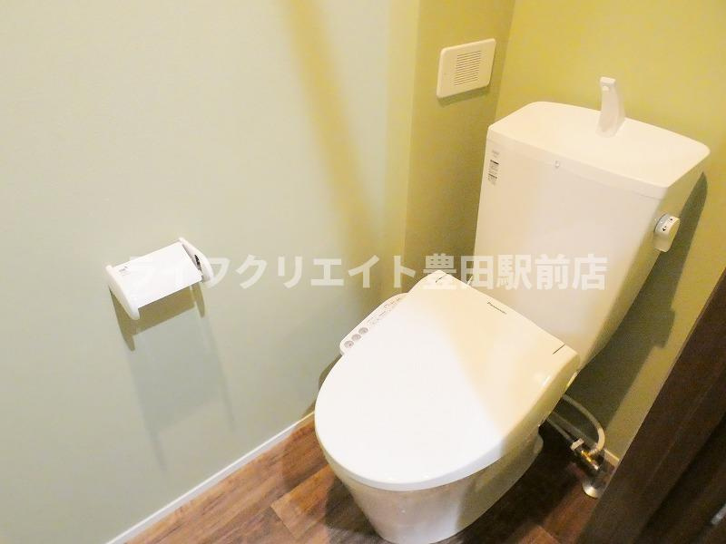 CASA ISORAのトイレ