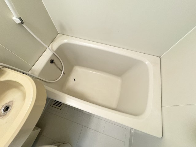 カンファーコートの浴室