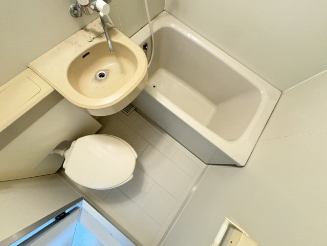 カンファーコートの浴室