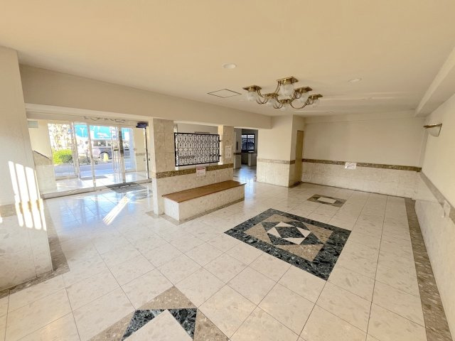 グランドパレス新宮のエントランス