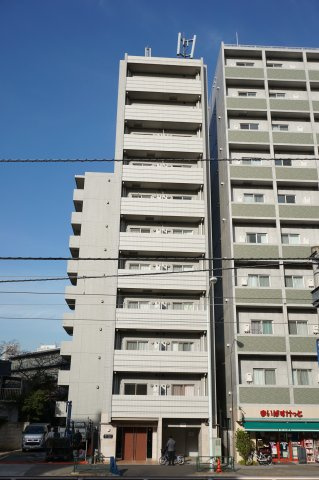 スカイコートルーベンス西早稲田の外観