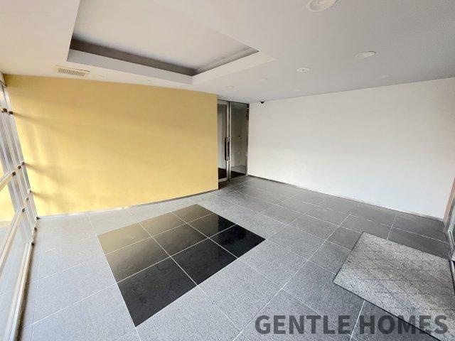 ネクサス香椎セントラルガーデン・イースト3のエントランス