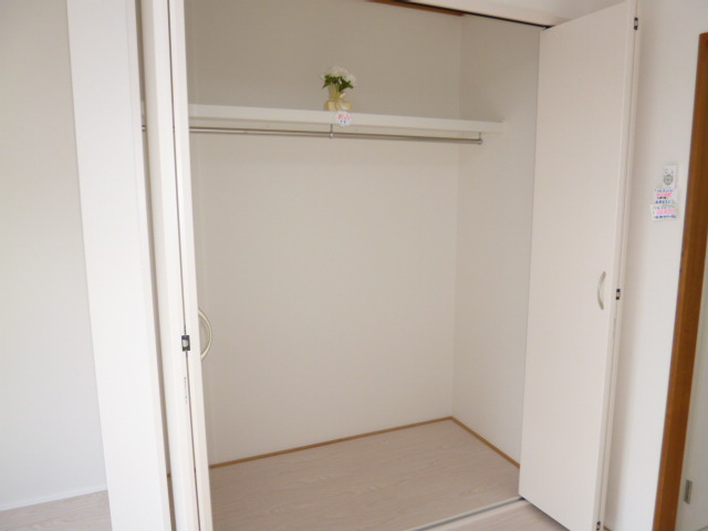 グリーンヒルズＫの収納|クローゼット