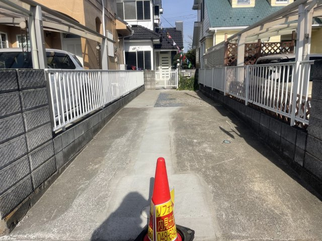 深谷市上柴町西５丁目　中古戸建の駐車場|現地駐車場（2023年12月19日）撮影