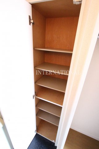 レオパレスフロイデの収納