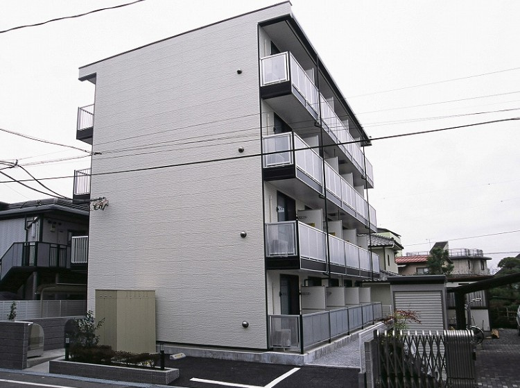 レオパレス南大和田の外観
