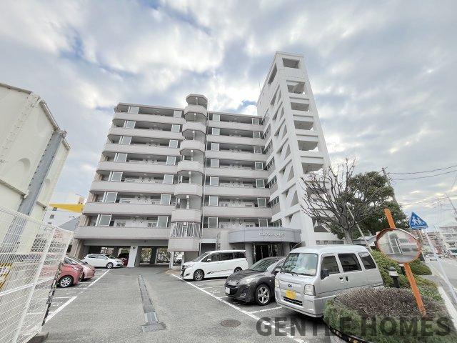 ガーデンライフ和白丘参番館の外観