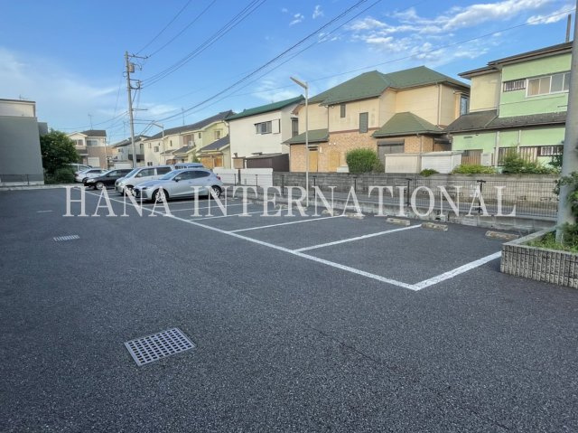 レオパレス大楽寺Ⅱの駐車場