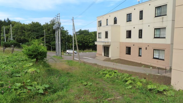 網走市桂町２丁目４１番地７、４４番地４、４５番３９　中古売共同住宅の周辺