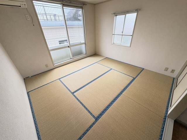 ドミール北国分の和室