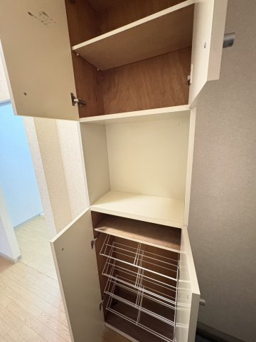 ドミール北国分の収納