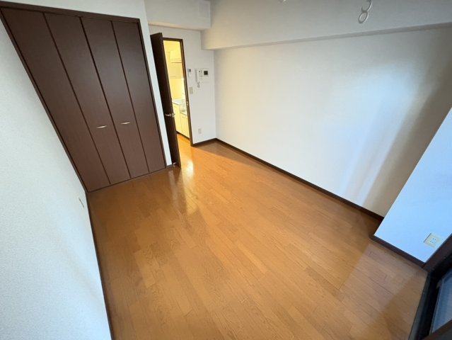 スクエア コートの居間・リビング