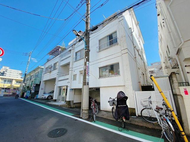 ヴィラ早稲田の外観