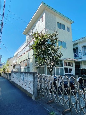 ヴィラ早稲田の外観