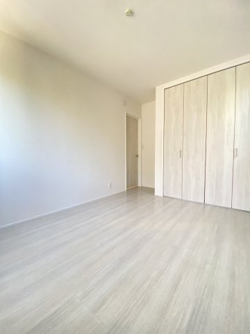 【洋室】 | デュースブリーズ紀三井寺