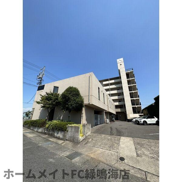 センチュリー太子の外観