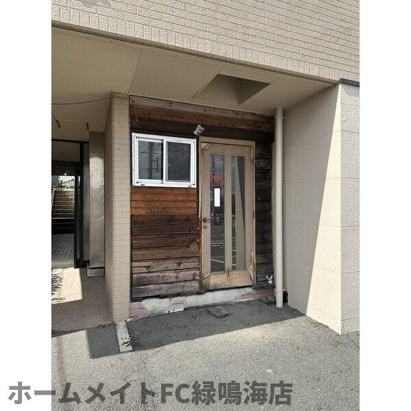 センチュリー太子の外観