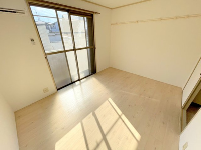 【寝室】 | ハイツプリンス