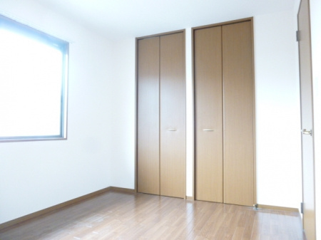 アムールスクウェア壱番館の洋室