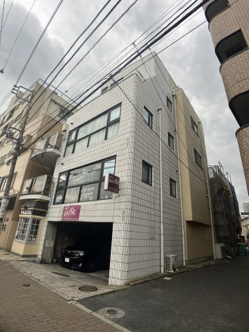 トーオービルの外観