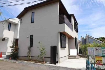【外観】 | 横浜市中区鷺山貸家 | おしゃれな外観です
