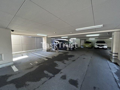 【駐車場】 | 梅田プレミアムコート