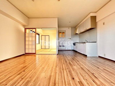 【居間・リビング】 | 梅田プレミアムコート