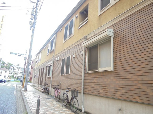 ペジーブル市川の外観