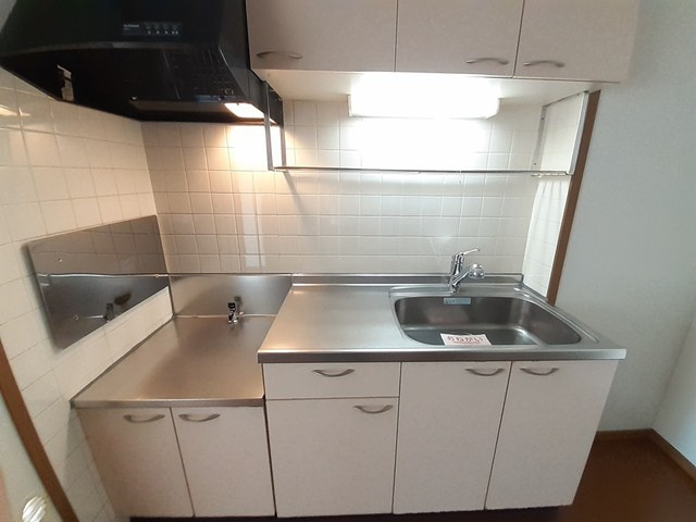 サンホワイトのキッチン|キッチン