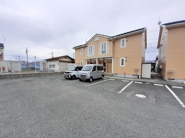 パレクロスロードＤの駐車場|駐車場