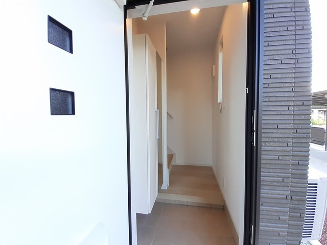 メゾンシュエットの玄関|玄関