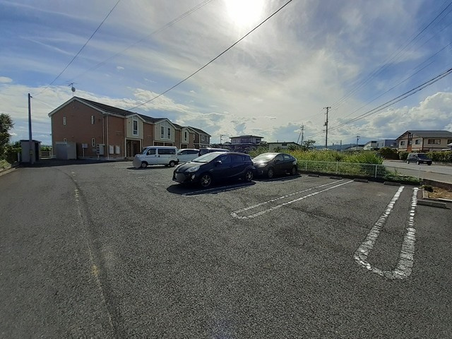 アンソレイエの駐車場|駐車場