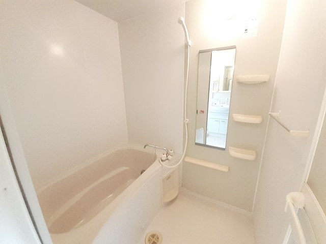 アンソレイエの浴室|バス