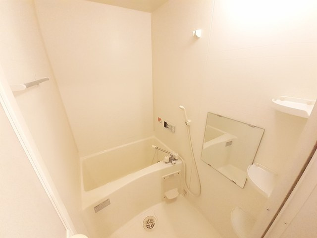 インヴェルノ　セレーノの浴室|バス