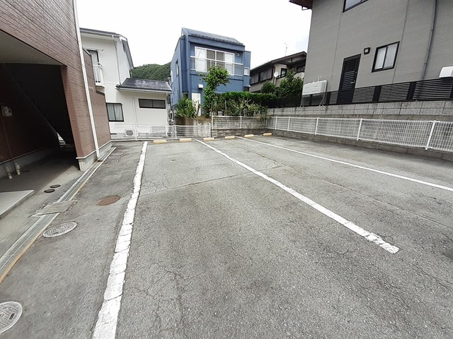 カ－サスズキの駐車場|駐車場