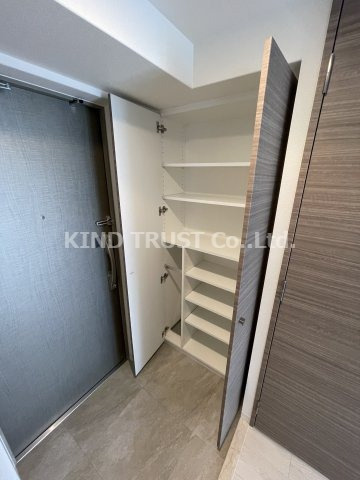 アプリーレ中之島の玄関|きれいな玄関です