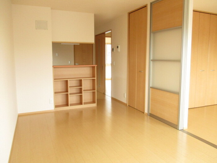 ＭＴアーバンコートの居間・リビング