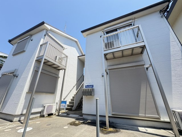 メゾンシルフィード