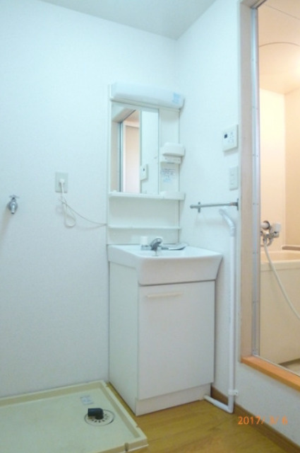 さくらハイツ【10,000円キャッシュバック対象物件】の独立洗面台|独立洗面台です
