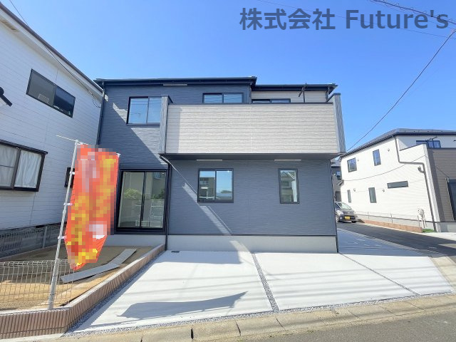 三郷市彦野1丁目　新築戸建　全7棟　1号棟の外観|カースペース2台・専用庭付きの邸宅です