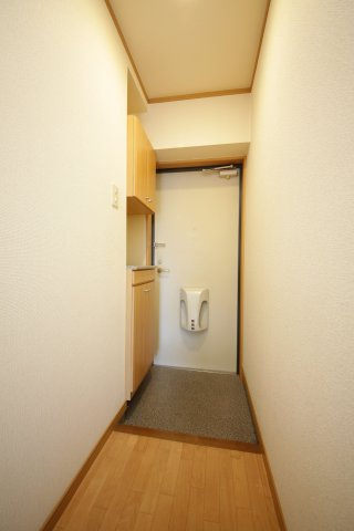 サウスヒルズ緑Cの玄関