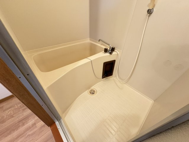 明石マンション　Ｂ棟の浴室