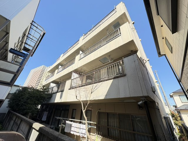 明石マンション　Ｂ棟の外観