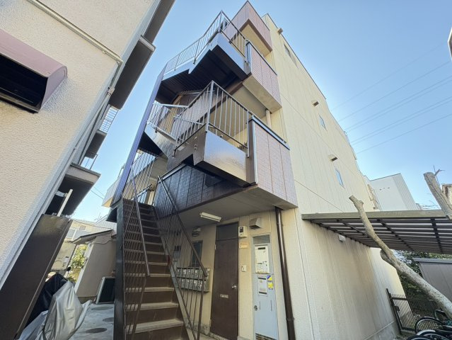 明石マンション　Ｂ棟の外観