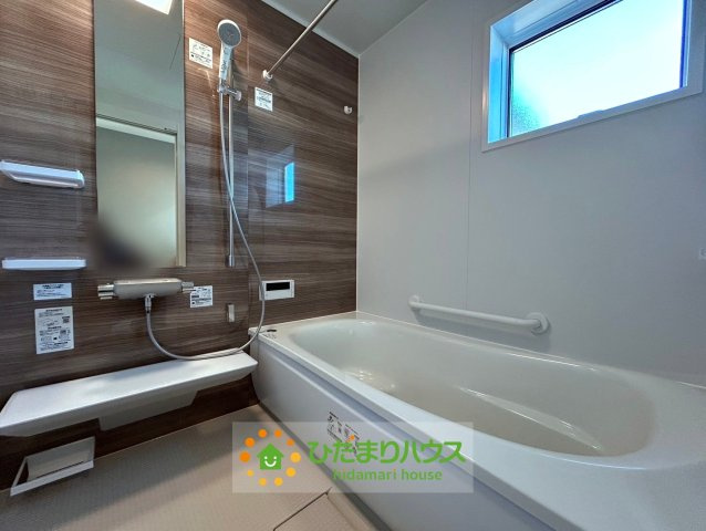 久喜市上町　新築未使用の浴室|1日の疲れを癒せる広々としたお風呂です。